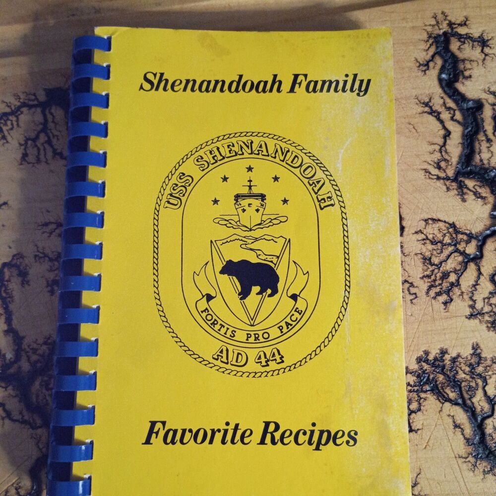 Vintage 1984 USS ShenandoahAD-44 Navy Spouses Club Cookbook 1st Ed Rare Military